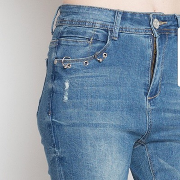 FLASH SALE! High Waisted Eyelet Detail Denim - Picture 7 of 8